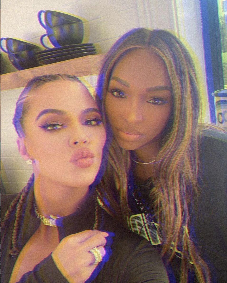 Khloe Kardashian znów nie do poznania