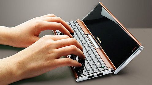 Lenovo Pocket Yoga - netbook, który naprawdę mieści się w kieszeni 1