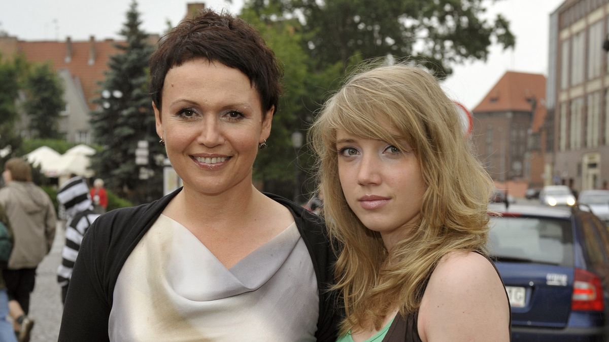 czerwiec 2008, Festiwal Dobrego Humoru 2008, torebka czarna, Inka Sobala