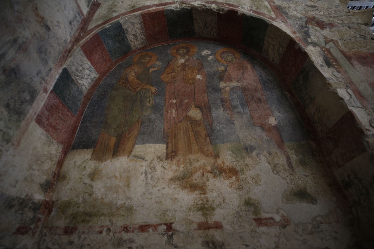 Geheimnis um das Grab von St. Nikolaus: Archäologen auf Fährtensuche