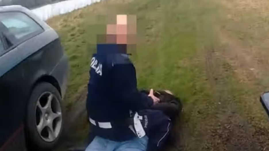 Pijany kierowca uciekał przed policją