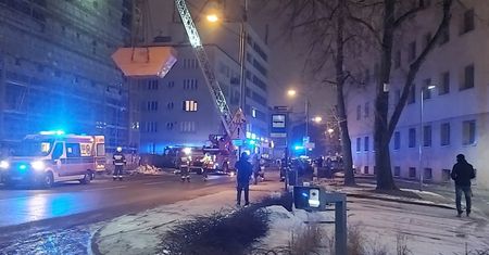 Chwile grozy w Katowicach. Mężczyzna spadł z wieżowca