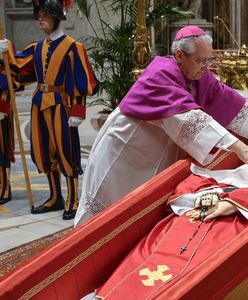 "Byłoby tragedią". Po pogrzebie Franciszka dyskusja o nowym papieżu wysuwa się na pierwszy plan