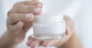 Oto krem z apteki za 4 zł. Natychmiastowy efekt idealnie gładkiej skóry