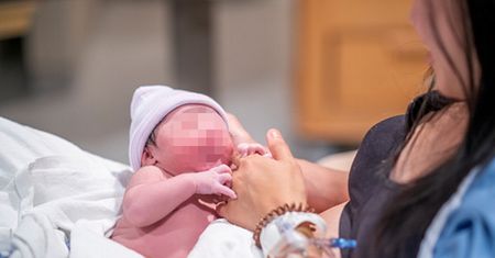 Rośnie liczba przypadków kiły u niemowląt. Dzieci rodzą się już chore