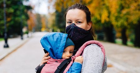 Matki w Polsce pracują mimo choroby. A na L4 nadrabiają zaległości