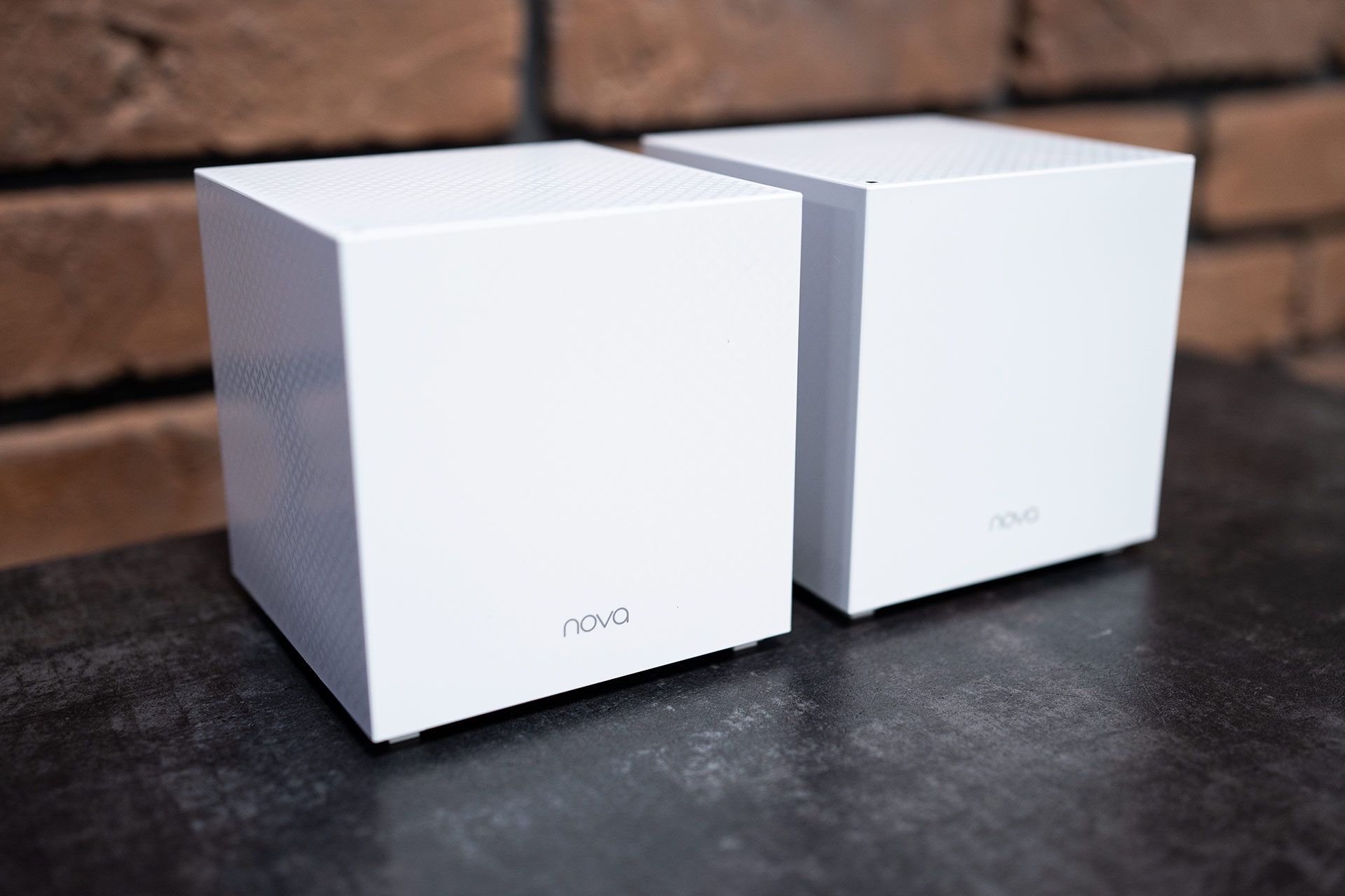 Tenda Nova MW12 (2-pack) - ładna obudowa