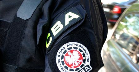 CBA zatrzymało sześć osób w trzech miastach. Wśród nich były minister rolnictwa