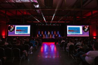 Walka o bezpieczeństwo nie ustaje, a cyberprzestępcy depczą nam po piętach. Czego dowiemy się na CONFidence 2024?