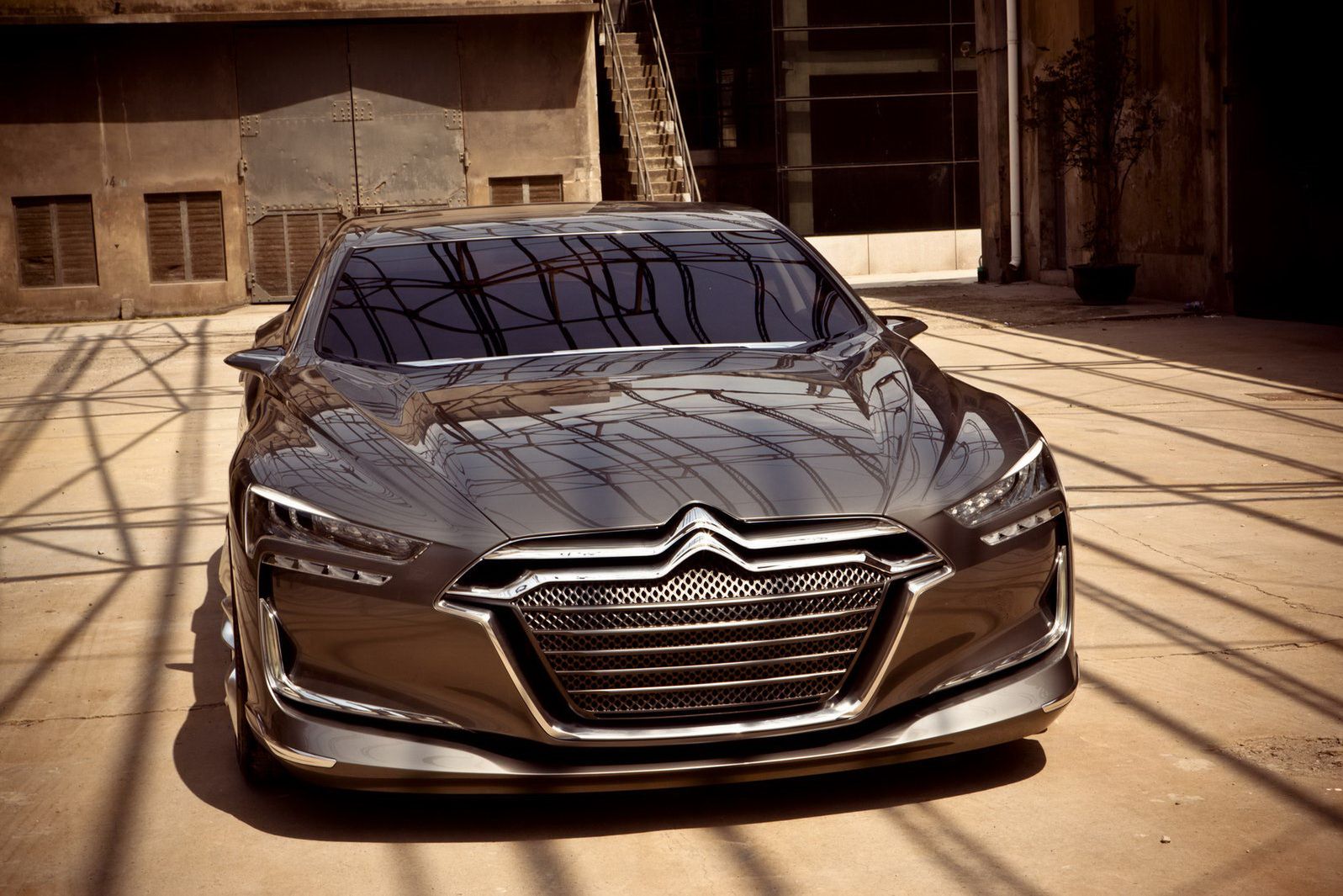 Citroen-Metropolis-Concept-48