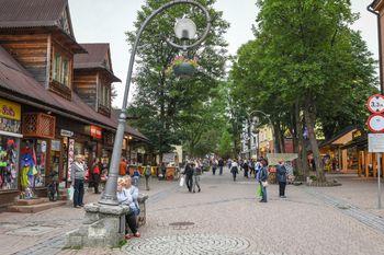 Pogoda w Zakopanem. Prognoza na poniedziałek 18 maja. Słaby deszcz do popołudnia