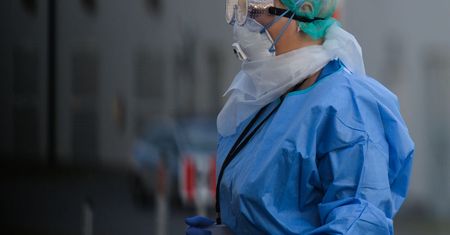 Nowa Dęba. Szpital zamyka oddziały. Personel zarażony koronawirusem