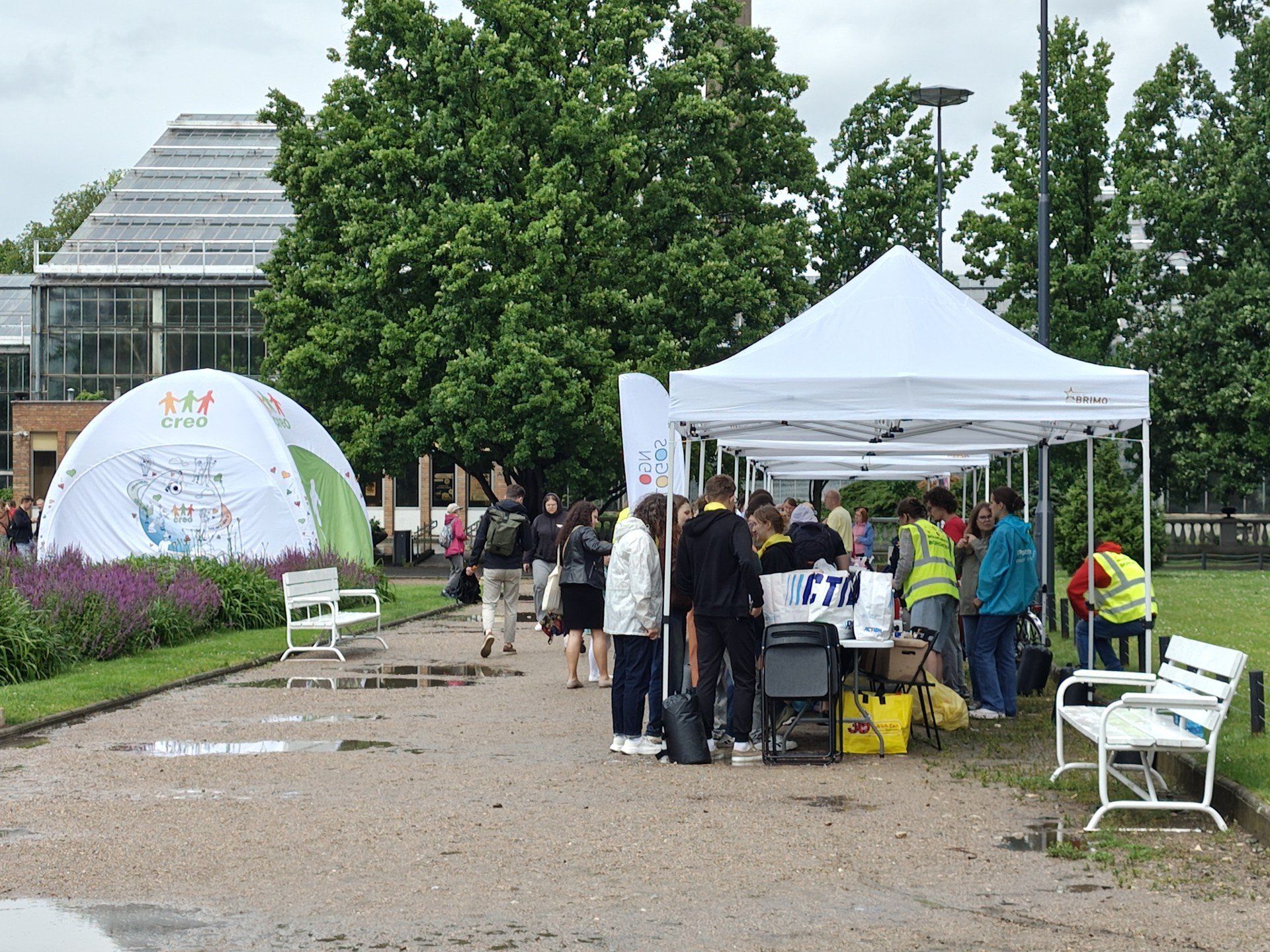 08.06.2025 Poznań, targi wolontariatu, park Wilsona