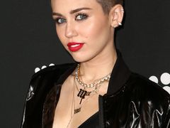 Miley Cyrus już nie jest grzeczną dziewczynką