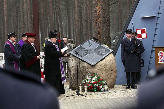 Prokuratura bada groźby pod adresem brata pilota CASY