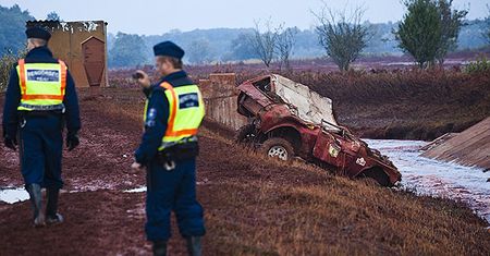 Tragedia na Węgrzech - 4 osoby zginęły, 116 rannych