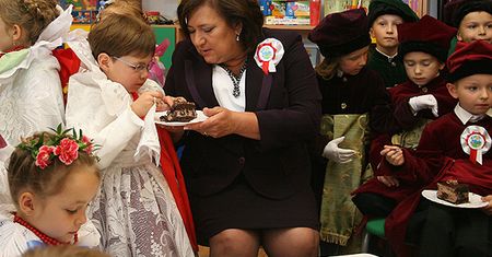 Kryzys niestraszny - Anna Komorowska jedzie do Aten