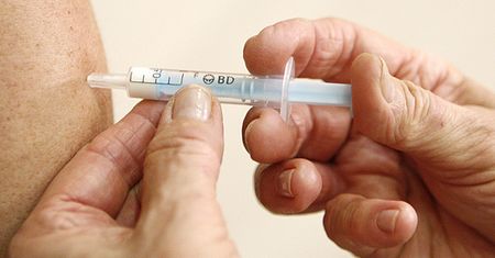 Polacy boją się szczepionki przeciw A/H1N1