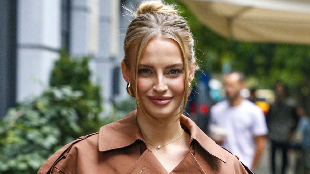 Karolina Pisarek postawiła na skórzany look