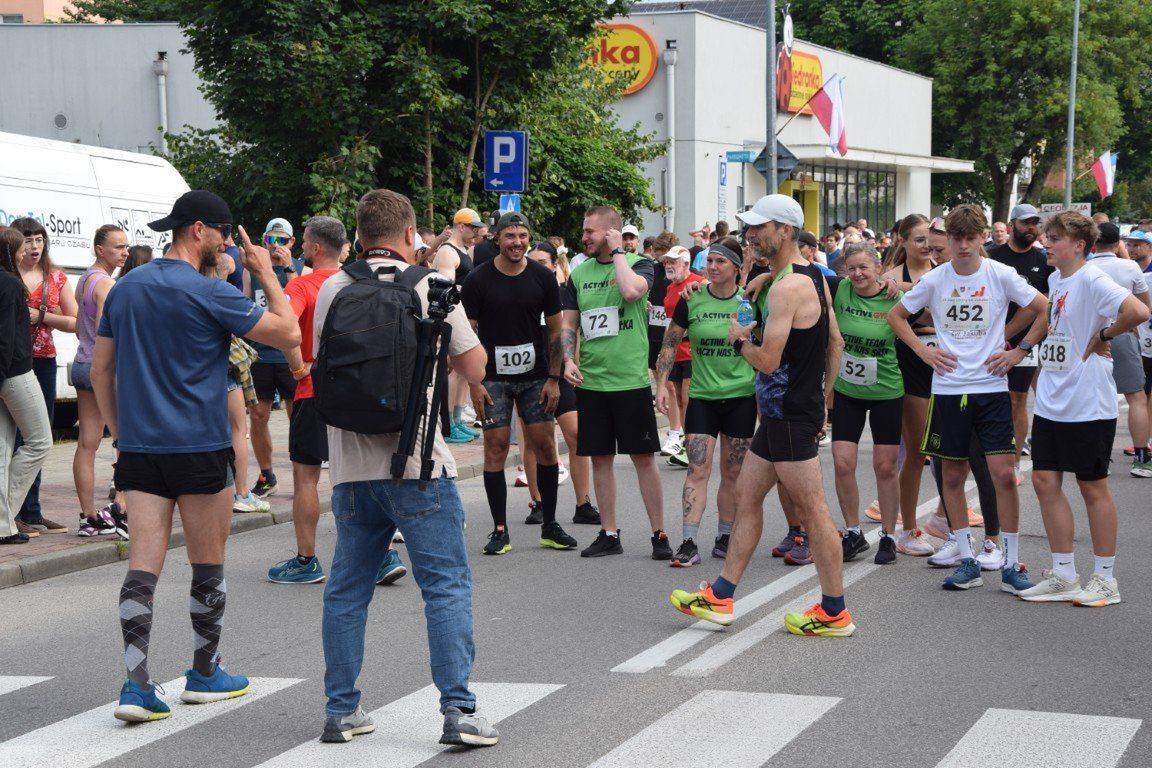 Ponad 500 biegaczy wystartowało w biegu ulicznym w Lęborku