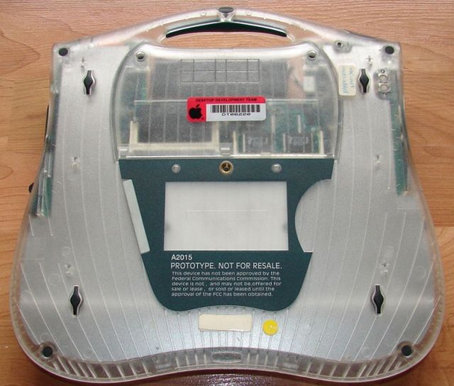 Unikatowy prototyp komputera Apple do kupienia! 2