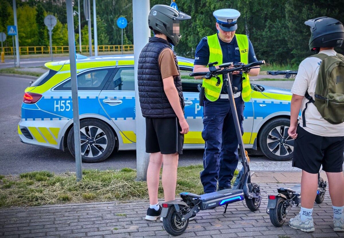 Ponad 520 kontroli jednośladów. Policja sprawdzała rowerzystów i użytkowników hulajnóg