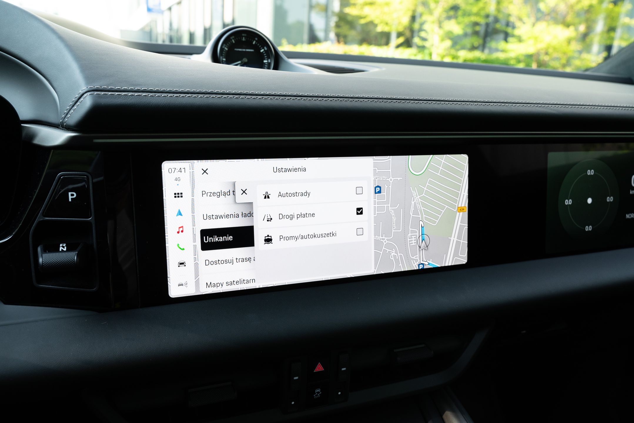 Porsche Macan Turbo EV