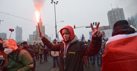 Strajk Kobiet. Tłumy protestujących pod domem Jarosława Kaczyńskiego