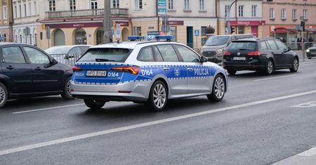 Potrącił osobę na przejściu dla pieszych. Policjanci z Lublina poszukują świadków tego zdarzenia