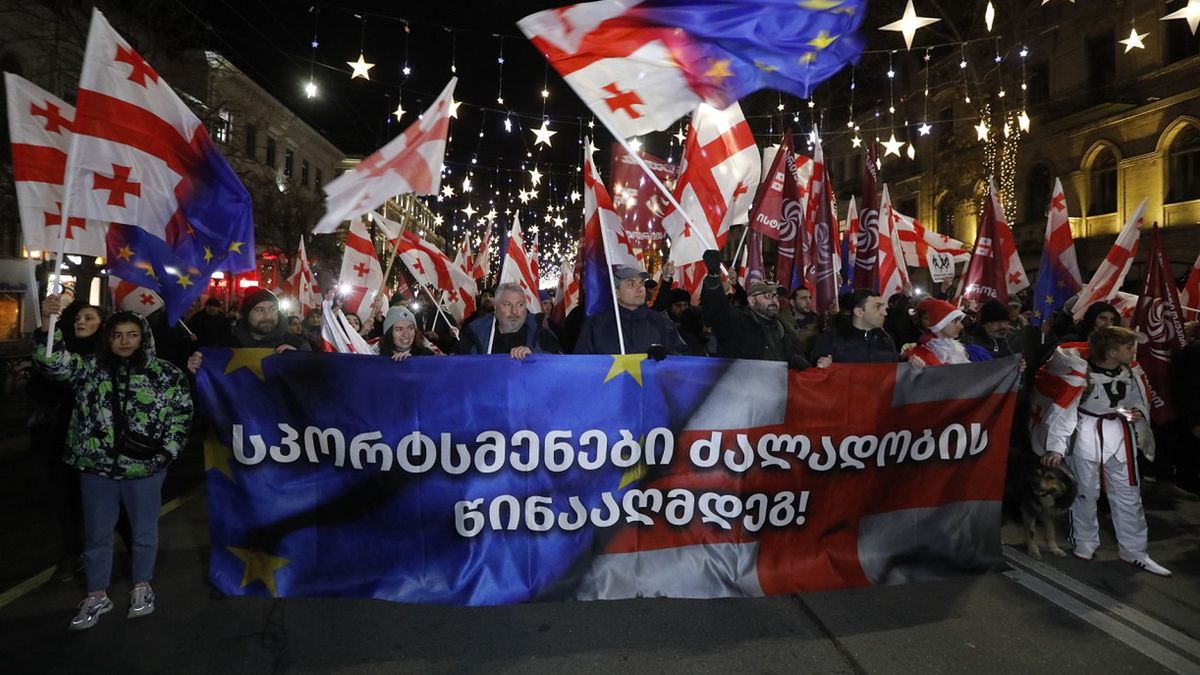 Masowe protesty w Gruzji.