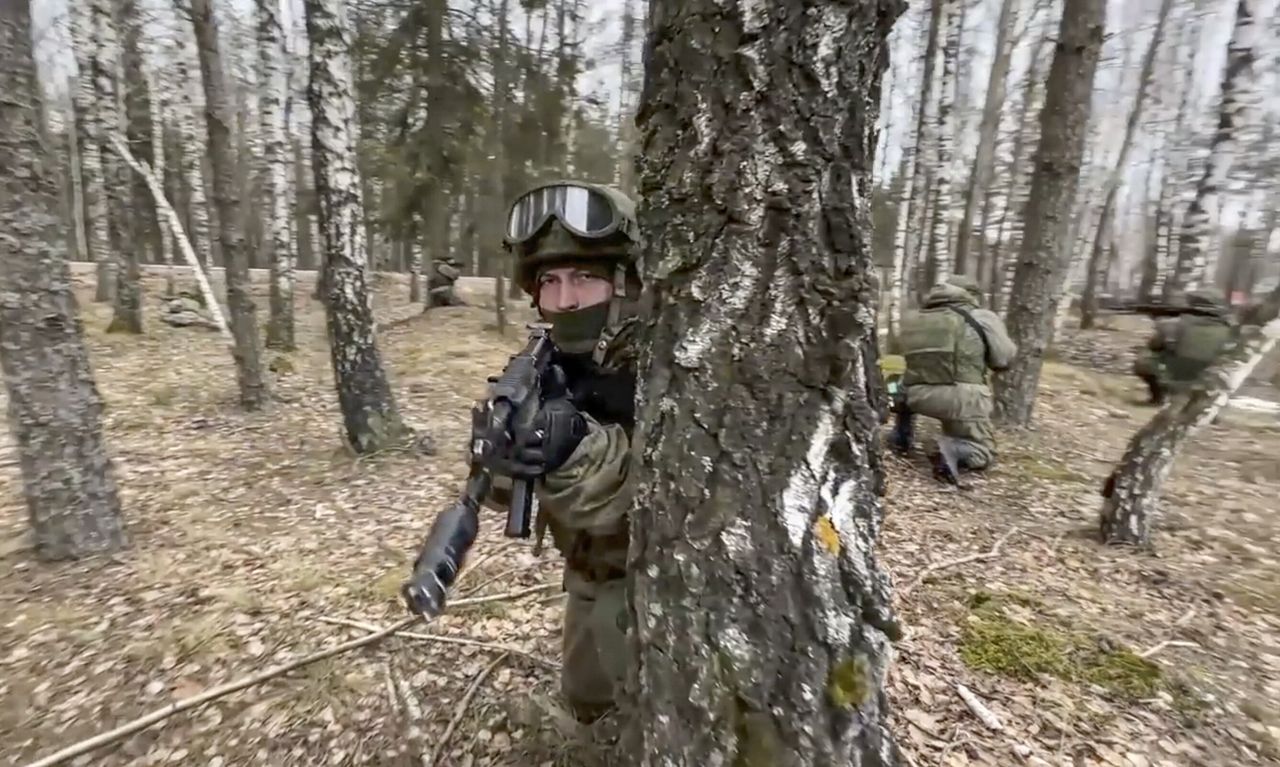 Niepełnoletni wzywani do wojska? Ukraina ostrzega o działaniach separatystów