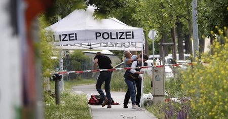 "Strzela bez przerwy". Odtworzyli przebieg masakry w Austrii