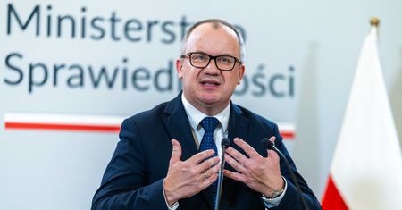 Grupa przestępcza w rządowej agencji? Są nowe aresztowania. Adam Bodnar zabrał głos