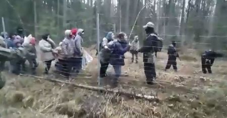 "Niepokojące" nagranie z granicy. Dziennikarz o "bandytach Łukaszenki"