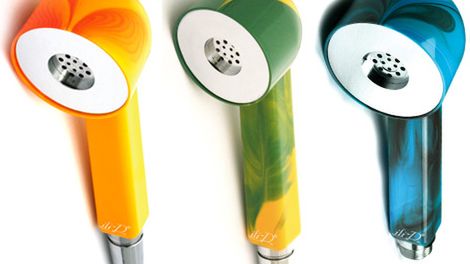 Ekoblogia: Super kolorowe, oszczędzające wodę słuchawki prysznicowe 1