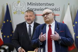 Zawieszenie żony prezesa TK. Żurek odpiera zarzuty