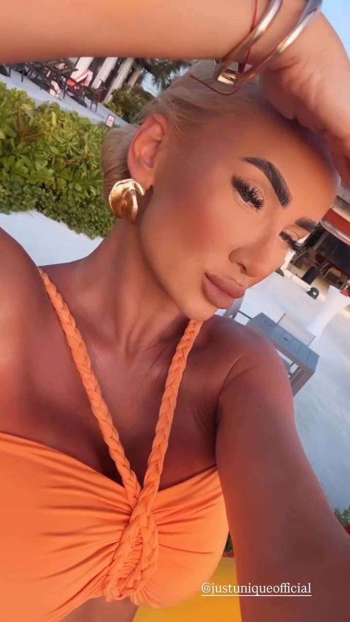 Izabela Macudzińska w bikini
