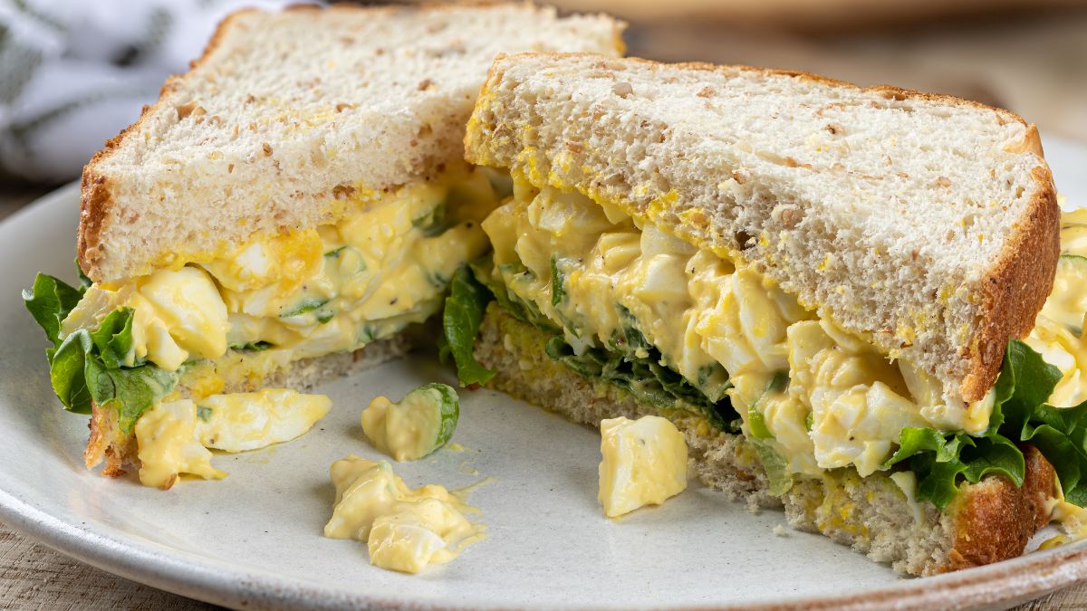 Pasta z pieczonych jajek i serka wiejskiego