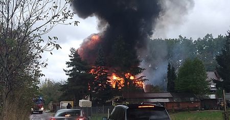 Ogromny pożar karczmy w Lublinie. Cały budynek restauracji objęty ogniem