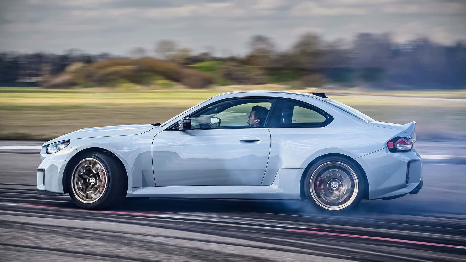 BMW M2 CS