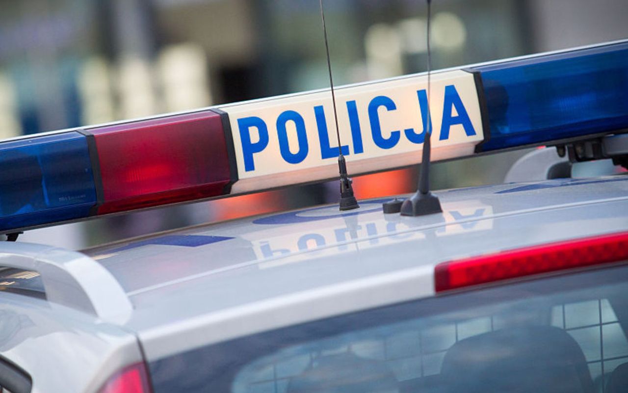 Dwa ciała w mieszkaniu. To on otworzył drzwi. Ujawniono, co powiedział
