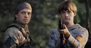 Ksiądz z "1670" jest na fali wznoszącej. Ale w tym filmie się topi [RECENZJA]