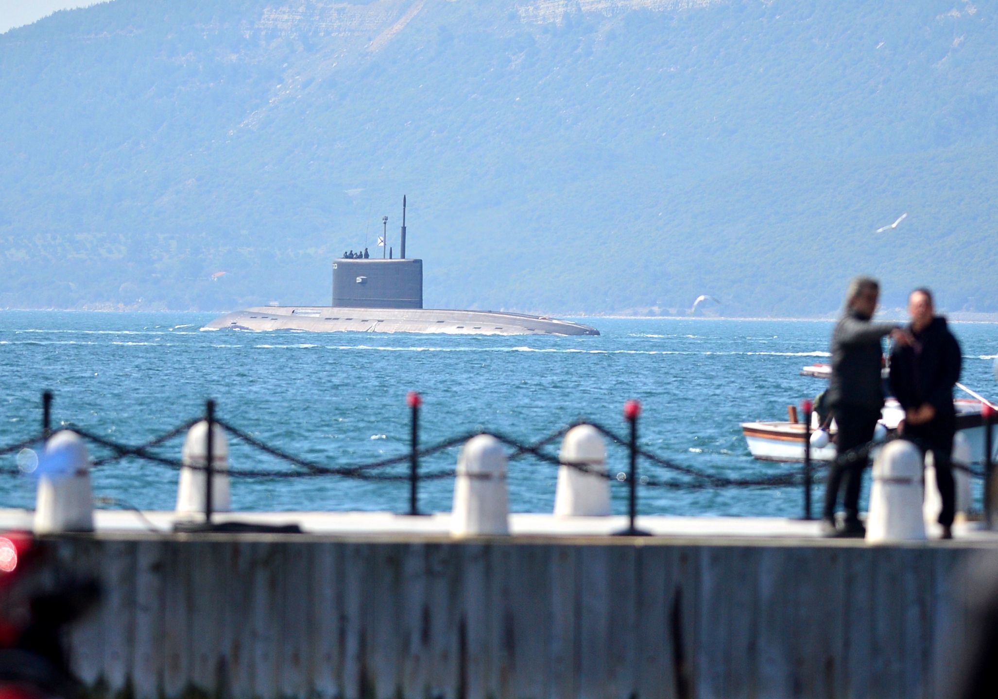 Russian submarine passes through Dardanelles Strait
CANAKKALE, TURKEY - MARCH 15: Russian submarine "RFS B-265 Krasnodar" passes through Dardanelles Strait in Canakkale, Turkey on March 15, 2019.
 (Photo by Burak Akay/Anadolu Agency/Getty Images)
Anadolu
Turkey, Canakkale, Russian, march, submarine, Dardanelles Strait, 2019, RFS B-265 Krasnodar, FeedRouted_Global