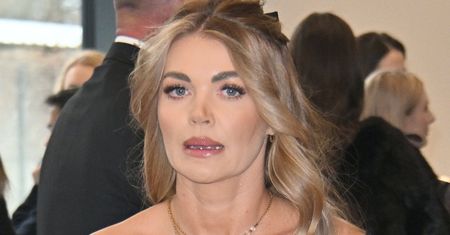Edyta Folwarska pogrąża się w wywiadzie: "Facetom ZANIKA TESTOSTERON". Radzi uważać na WODĘ I KURCZAKA. Nieźle odleciała?