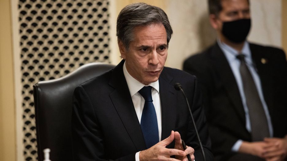 Szef dyplomacji USA ostrzega Kreml. Zapowiada "potężne uderzenie w rosyjską gospodarkę" 