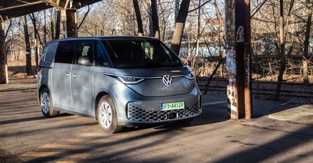Test: Volkswagen ID. Buzz Cargo Mixt — zapraszam ekipę budowlaną
