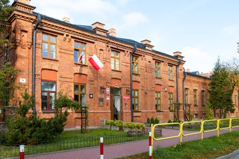Ponad 3,5 mln zł na remont szkoły w Płocku. SP nr 6 odzyskała dawny blask