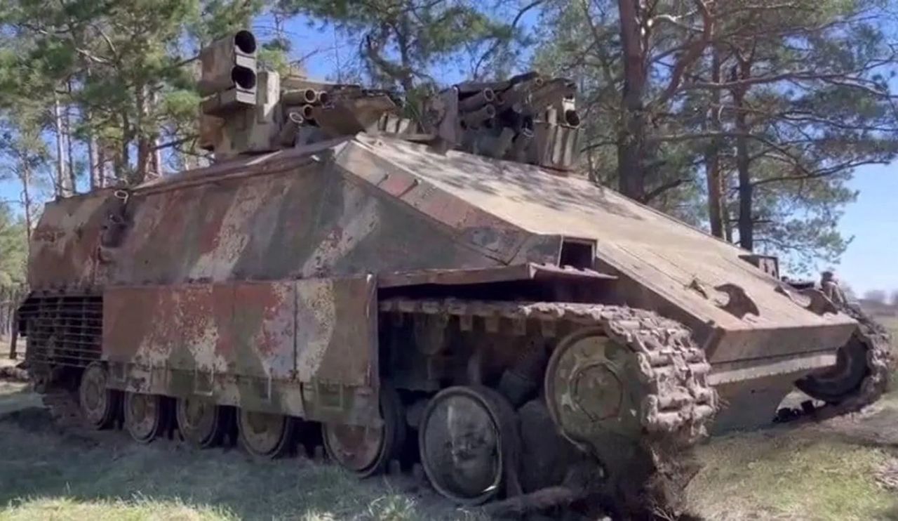 Ukrainian 'monster tank' Azovets falls into Russian hands near Mariupol