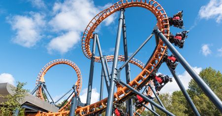 Poszła na rollercoaster. Jej telefon wezwał pomoc