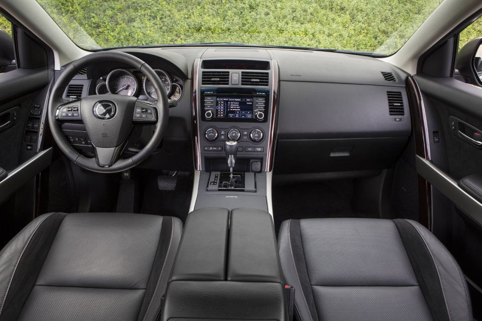 Odświeżona Mazda CX-9 na oficjalnych zdjęciach [galeria] 27